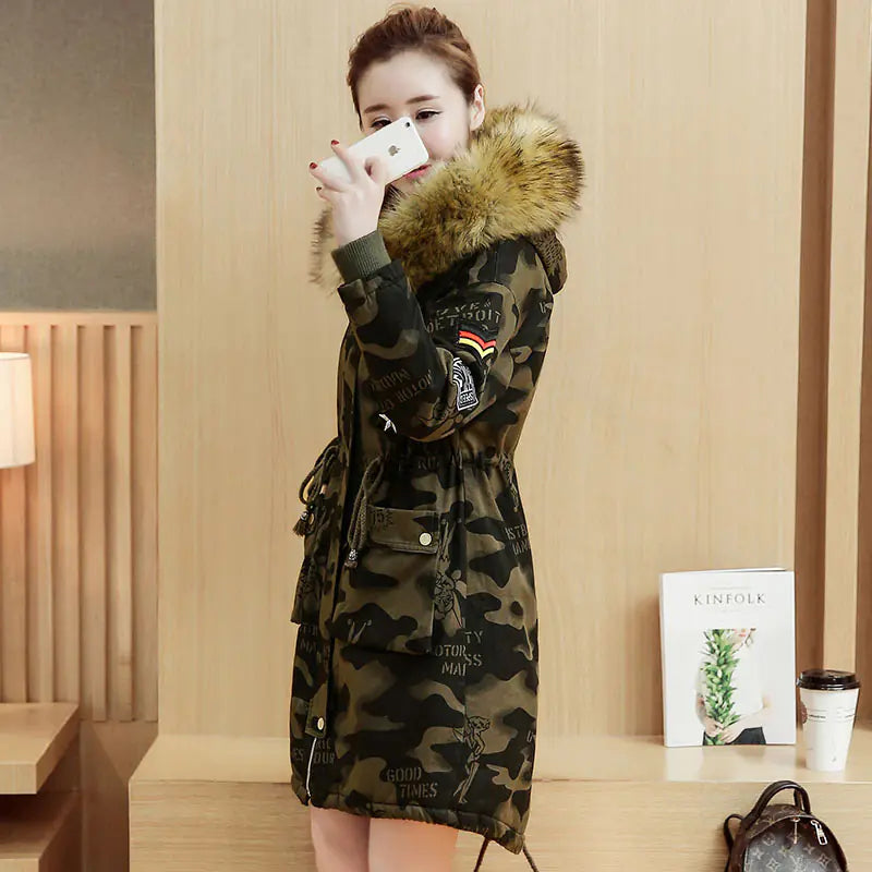 Camouflage Women's Winter Cotton Jacket with Fur Collar