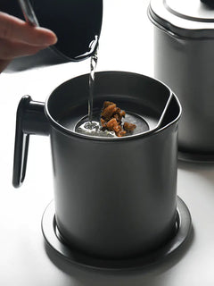 Creative Stainless Steel Oil Storage Pot with Filter