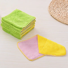"Lint-Free Towels for Kitchen Cleaning"