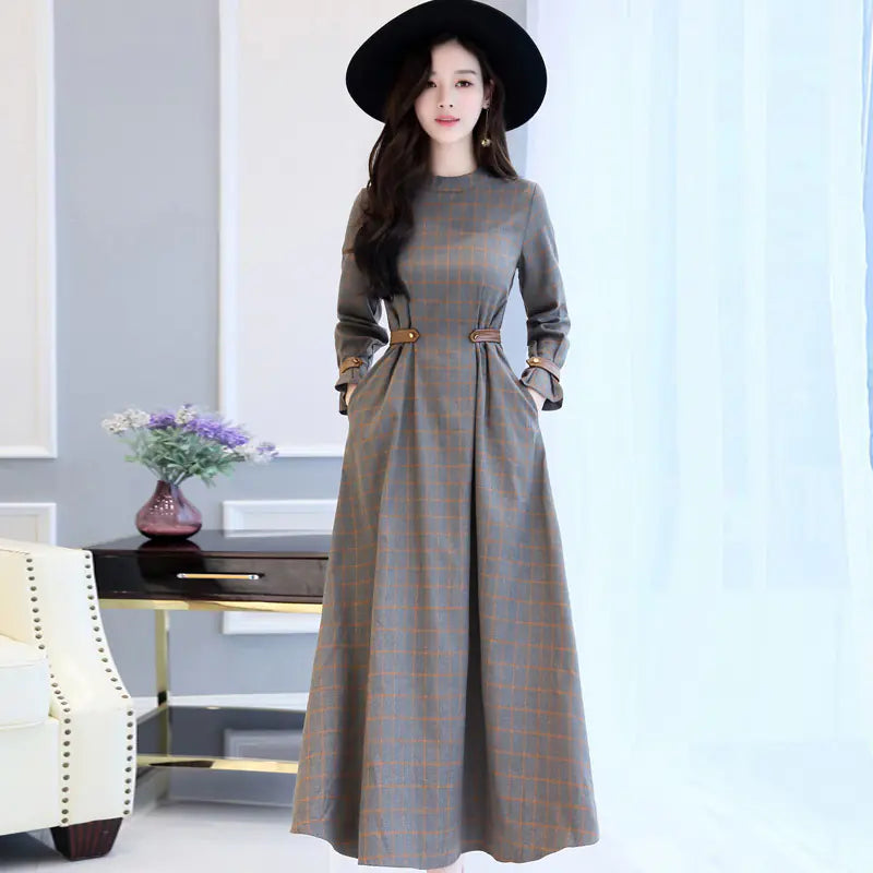 Vintage Long Sleeve Plaid Dress with Flared Hem