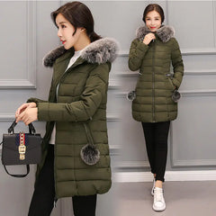2018 Women's Long Winter Coat with Fur Collar