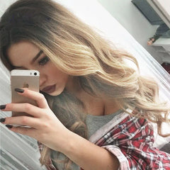 Gradient Color Long Wavy Wig for Women (Middle Part)
