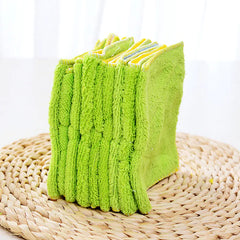 "Lint-Free Towels for Kitchen Cleaning"