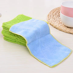 "Lint-Free Towels for Kitchen Cleaning"