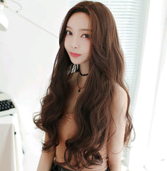 Fashionable Long Wavy Middle Part Wig for Women