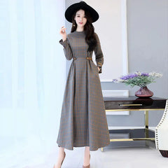 Vintage Long Sleeve Plaid Dress with Flared Hem